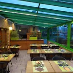 Hotel Metrhotel Cambo