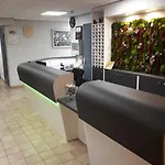 Metrhotel Cambo 2* Toulouse