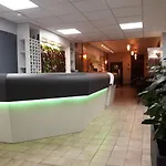 Metrhotel Cambo Hotel