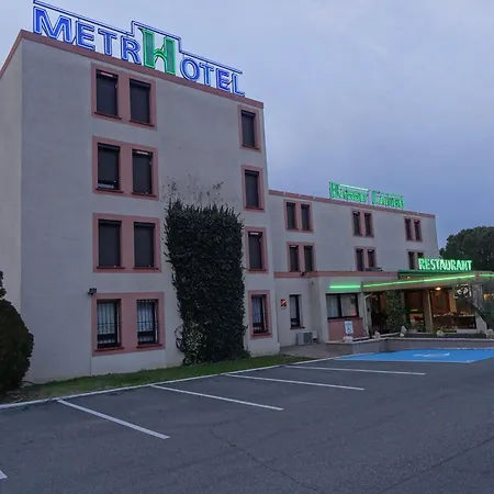 Metrhotel Basso Cambo