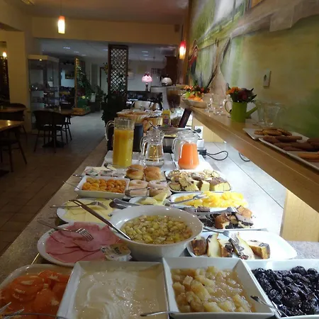 Hotel Metrhotel Cambo