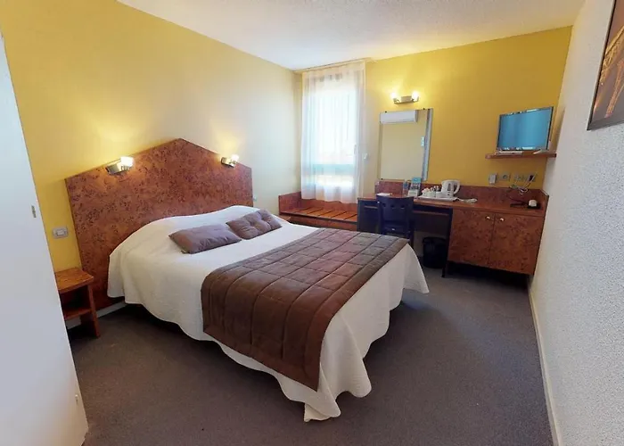 Otel Metrhotel Cambo 2*