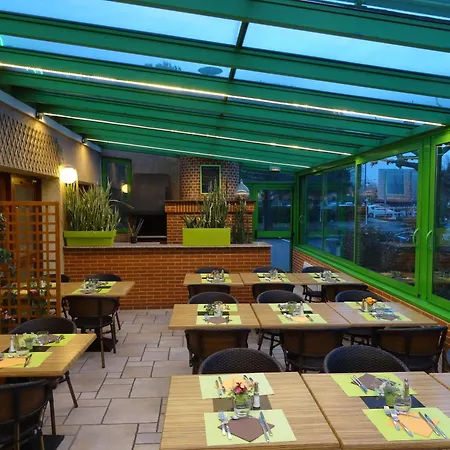 호텔 Metrhotel Cambo