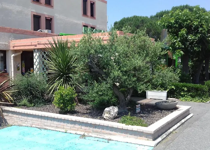 Ξενοδοχείο Metrhotel Cambo