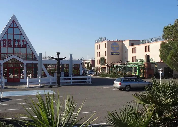 Metrhotel Cambo Ξενοδοχείο